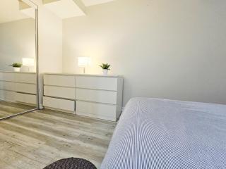 Garden Ave Suite 3 Mins to Hwy 403 - 4