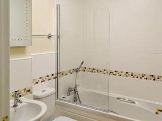 Flat 2 Lonsdale House - 1