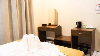 Valhali Guesthouse - 4