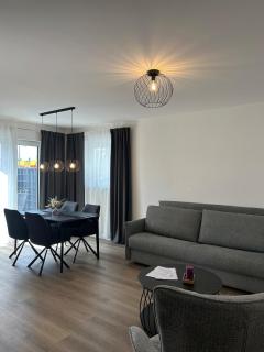 Geisfelder Suites, Barrierefreie EG Wohnung - 0