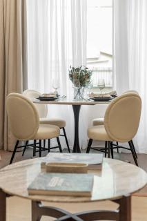 Sophisticated 2-Bed Apartment in Central London - 7