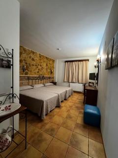 Hostal Todolella - 6