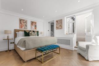 Chic Kensington Residence - 6