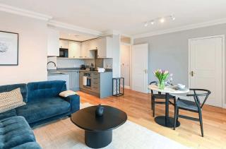 Kensington Urban Retreat - 5