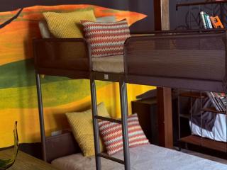 HEARTS & PONIES Apartamentos con piscinas privadas cerca de la Warner - 9