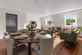 Spacious 4 Bedroom Loft Retreat - 3