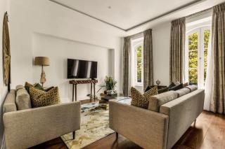 The Serpentine Apartment Suite - 8