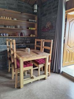 Whispering Pines Villa - 2BHK in Mukteshwar - Mukteshwar - 5