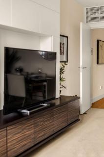 Spacious 2-bed close to Museums - 4