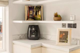 5 Bedroom Kensington Mews Home - 2