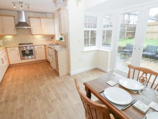 Linga House - 3 Bedrooms - Sleeps 5 - Frizington - 2