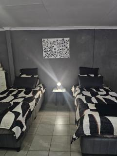 Lalapanzi Accommodation - 6