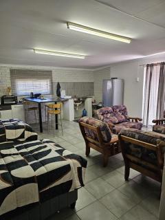 Lalapanzi Accommodation - 1