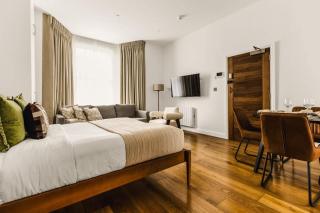 Stylish Kensington Studio Apartment - 3