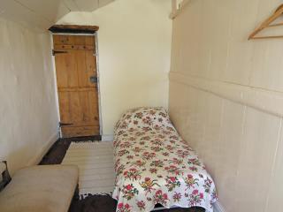 Y Gegin - Hw7701 - 2