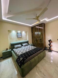 Luxury home in Multan - Multan - 8