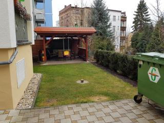 Ruhiger Flussblick vom Balkon - 2