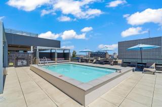 Cozy Beachside Escape with Great Views - 6