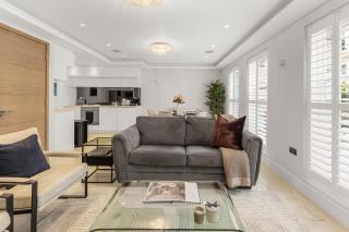 Stylish Hyde Park Two-Bedroom Escape - 0