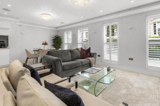 Stylish Hyde Park Two-Bedroom Escape - 1