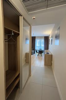 2-pokojowe mieszkanie obok Galerii Dominikańskiej Krawiecka 1 - 3