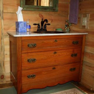 Cozy Cabin Rental with Breakfast Included near Beaumont, Texas - 7