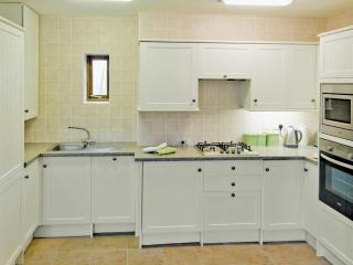 Dairy Cottage - E5279 - 5