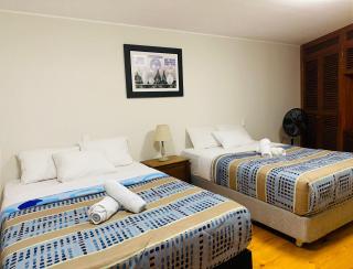 Suite Independiente con Baño Privado – Miraflore - 5