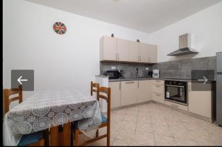 apartmani Ivan & Mirjana 1 - 6