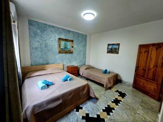 Spacious Swieqi Villa for Families Groups Close to Paceville and St Julians - 7
