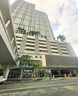 Hygge-ParkWest BGC near Grand Hyatt & Mitsukoshi - 9