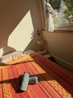 Chambre cozy, vue sur jardin, proche Tram centre ville & aéroport - 3