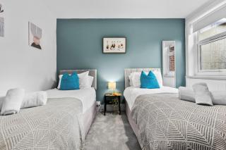 3-Bedroom Spacious & Stylish House, Fratton, Portsmouth, Pet-Friendly, Sleeps 6, Parking Available - LONG TERM STAY SPECIAL OFFER AVAILABLE! by Blue Puffin Stays - 6