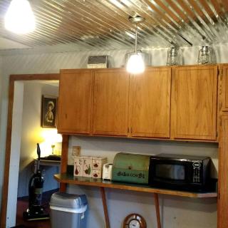 Vintage Cabin Rental near Tippy Dam in Manistee National Forest, Michigan - 7