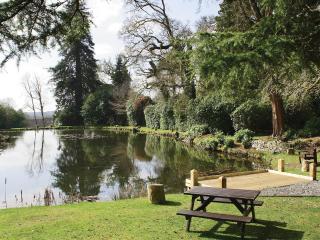 Rosecraddoc Manor - Riverbank - 1