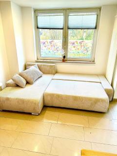 WOLFÜHLOASE am Hamburg Airport - 5