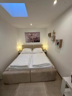 WOLFÜHLOASE am Hamburg Airport - Hamburg - 5