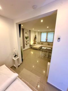 WOLFÜHLOASE am Hamburg Airport - Hamburgo - 6