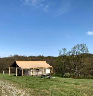 Peaceful Tented Cabin with Fire Pit and Fantastic Sights in Logan, Ohio - 8