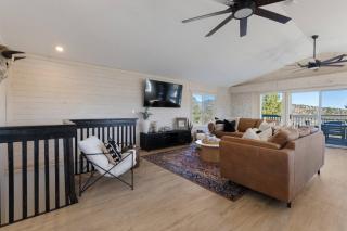 Four Bears Cabin, 2025 remodel. Rustic & Modern. - 8