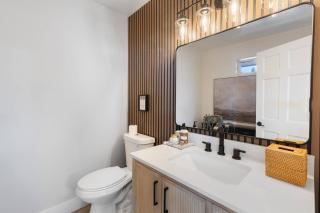 Four Bears Cabin, 2025 remodel. Rustic & Modern. - 7