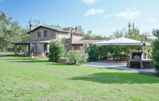 Lake Front Home In Arezzo Ar - 9