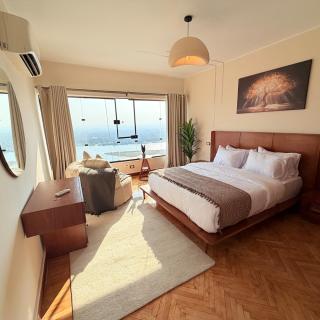 Maadi Lux 3BR Floating in the middle of the Nile - 6