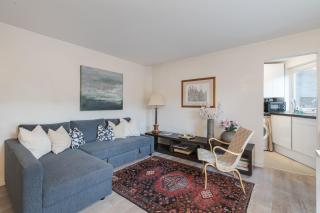 St Quintin Avenue - 8