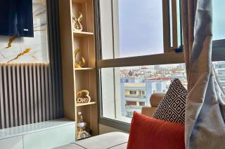 CFC Skyline View Luxury Private Parking - Netflix - 8