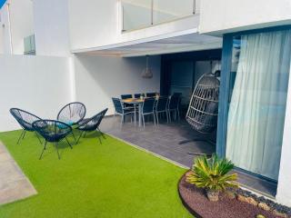 Villa Neo - Private Pool - 8 minutes Corralejo, mini Gym!! - 6