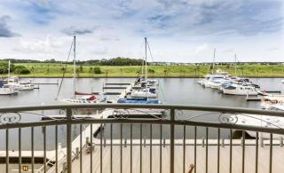 Hope Harbour Hotel - 8