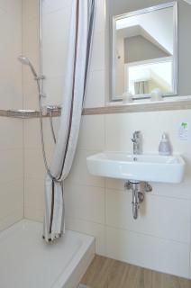 Goodn8 Mainz App 2-2, Willkommen im schönen Mainz-Gonsenheim - 1