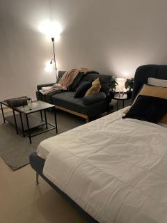 Modern Furnished Studio in Al Rawdah - 9