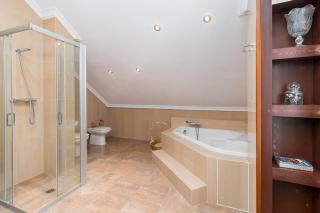 Chalet con Jardín junto a la Playa de Berria - 9